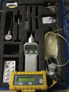 (2) Common photo ionization detectors are available as a stand-alone unit and in a five-gas combination meter.