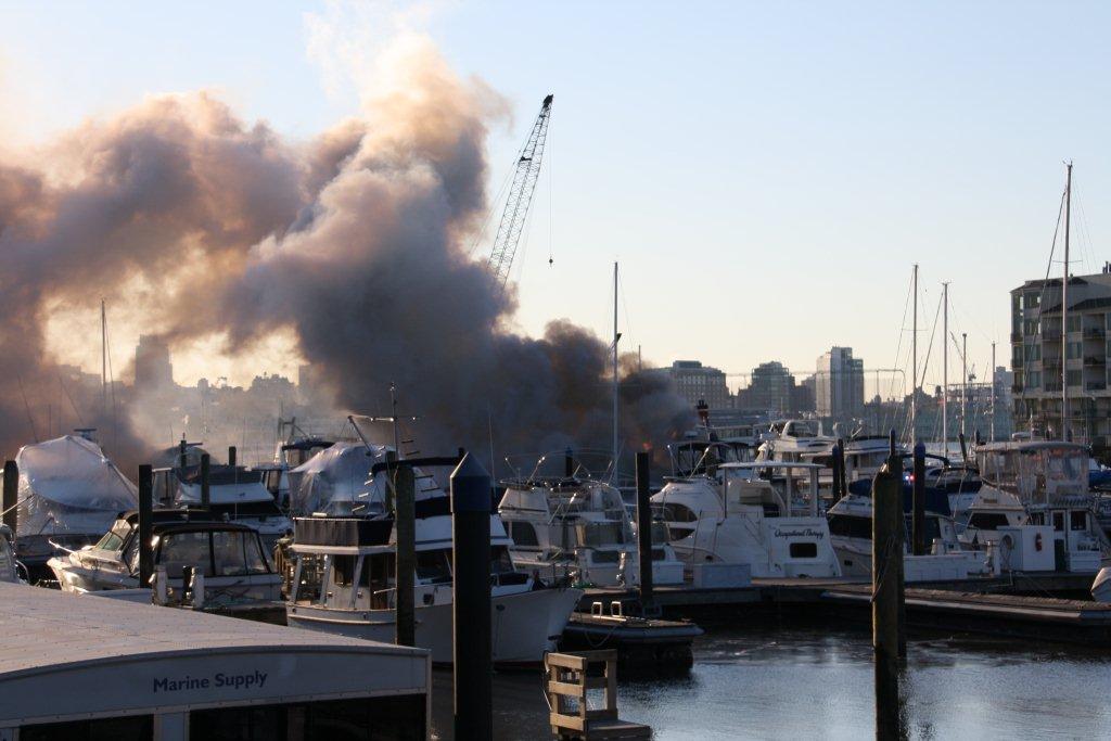 NJ Firefighters Respond to Boat Fire