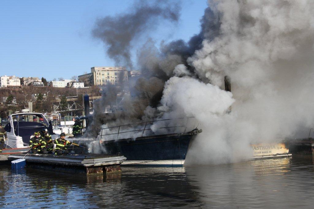 NJ Firefighters Respond to Boat Fire