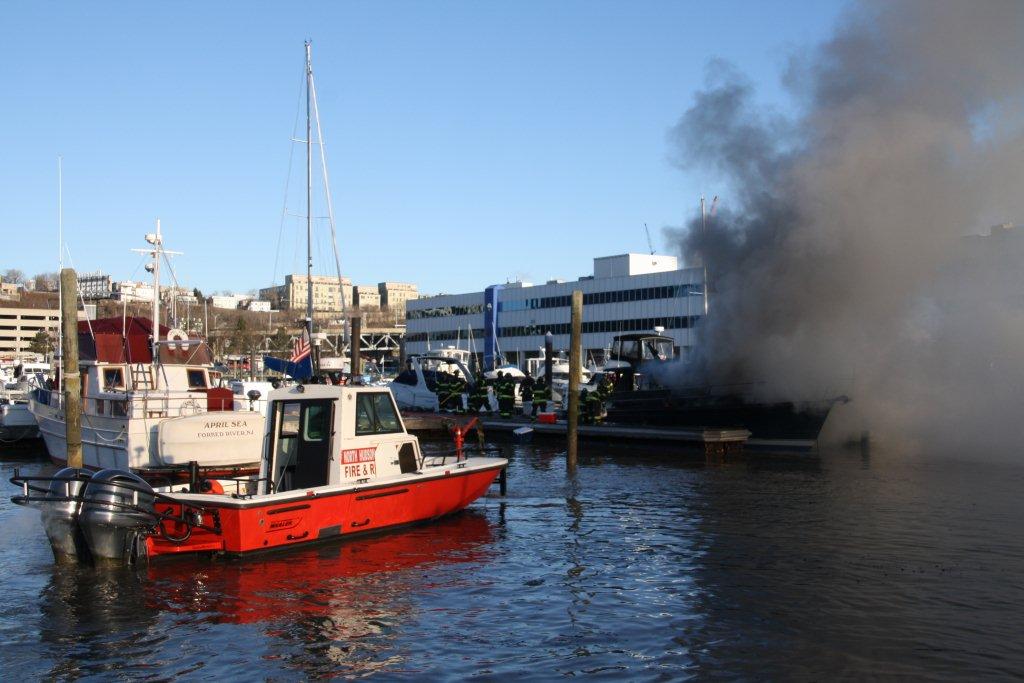 NJ Firefighters Respond to Boat Fire