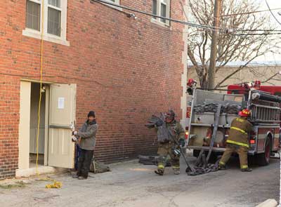 (4) The engine company brought its 