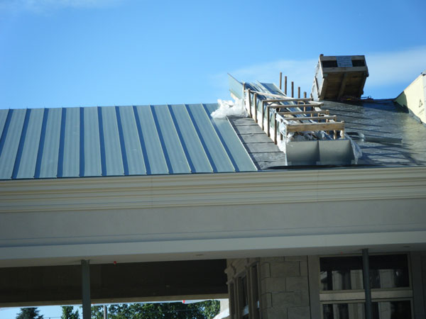 Building Construction Concerns for Firefighters: Roof Coverings: Pitched Roofs