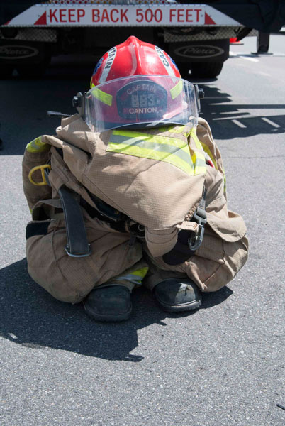 Photos: Funeral for Fallen MI Firefighter. Pics by Mike Ferdinande