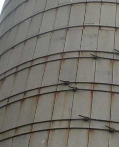 A stave silo.