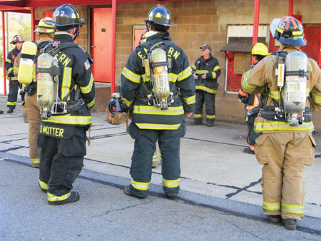 (3) How junior firefighters train is something that varies from state to state.