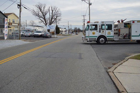 (3) Be aware of sticking the front of the apparatus into a lane of traffic. This is especially true as fire apparatus operators creep forward in an attempt to see around a sight obstruction or they creep through a negative right-of-way intersection. A driver may not see the bumper because of the lack of emergency warning lights.