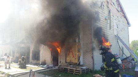 (2) A townhouse during a full-scale scoping test.