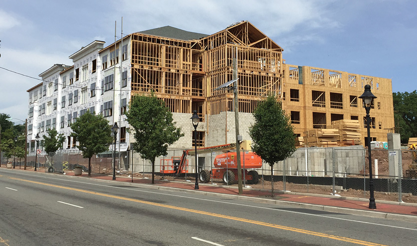 (3) The fire wall under construction. (Photo by Brett Derewsky).<?AID 0003?> 