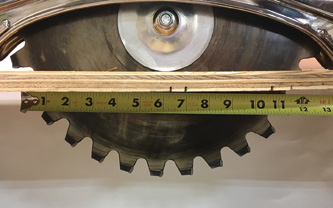 (5) Cut flex is achieved because the blade is relatively narrow in relation to the cut material. When held perpendicular to the material, a chain saw has roughly four inches of blade through the material, as opposed to more than 11 inches with a 13-inch rotary blade. 