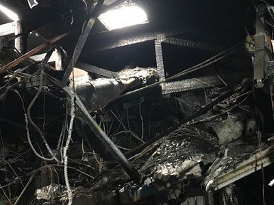 (4) View of an inside truss chord in the kitchen area. (Photo by author.)