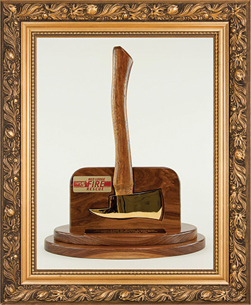 Cruise Master Engraving’s custom crafted WALNUT AXE STAND