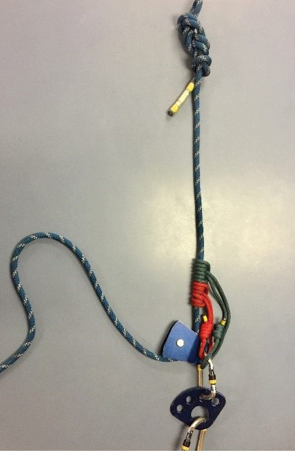 The completed Prusik-minded pulley belay system. (Photos by author.) 