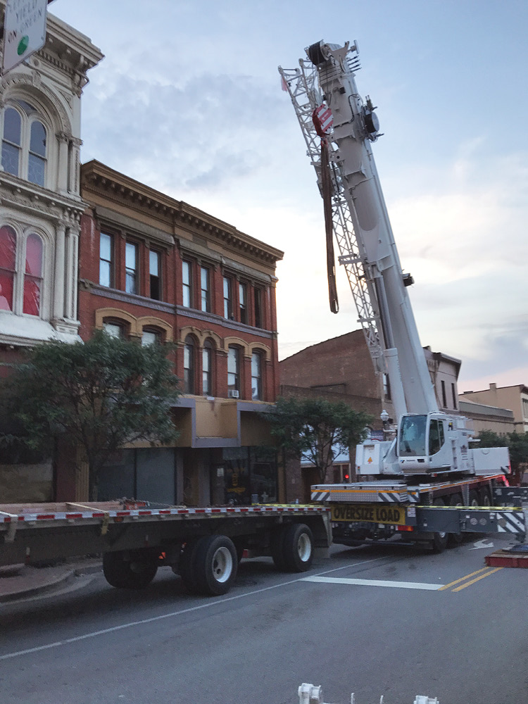 Although ultimately not used, a crane was set up on the A side and readied for a possible roof-lifting operation. (Photo by John Soderberg.) 