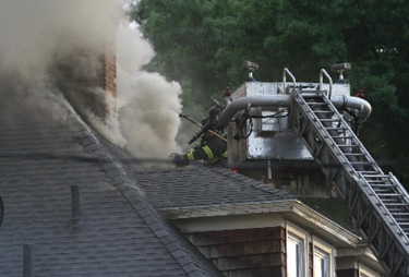 Steep roof pitches and certain construction styles can be problematic for positioning, and they present challenges for access and cutting operations. (Photo by Patrick Dooley.)