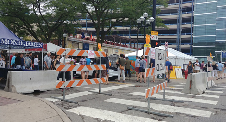 Type 3 barricades with offset Jersey barriers.