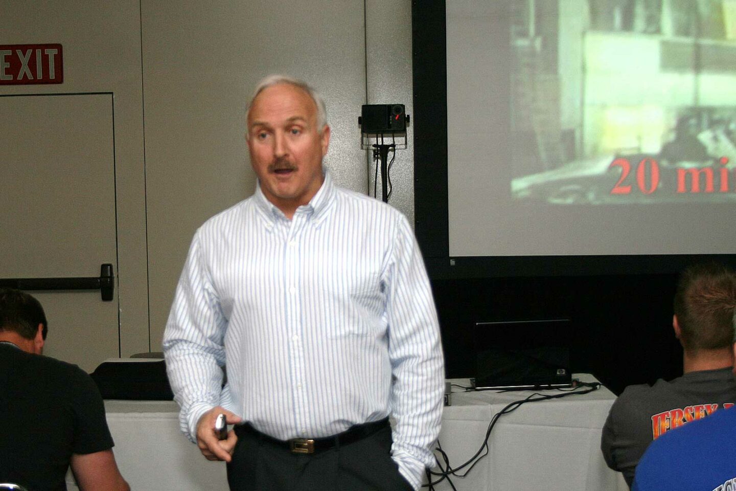 Steve Chikerotis teaching at FDIC