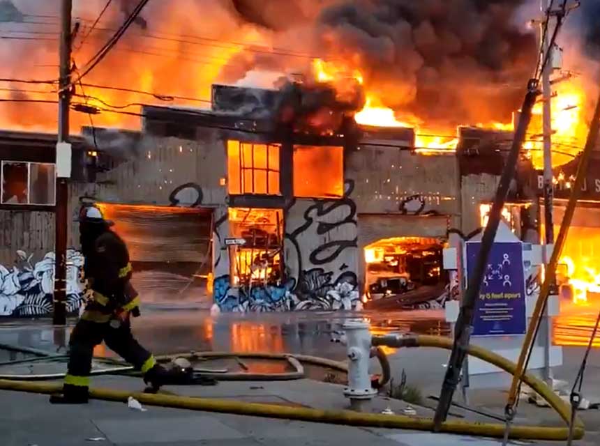 Huge fire raging in San Francisco