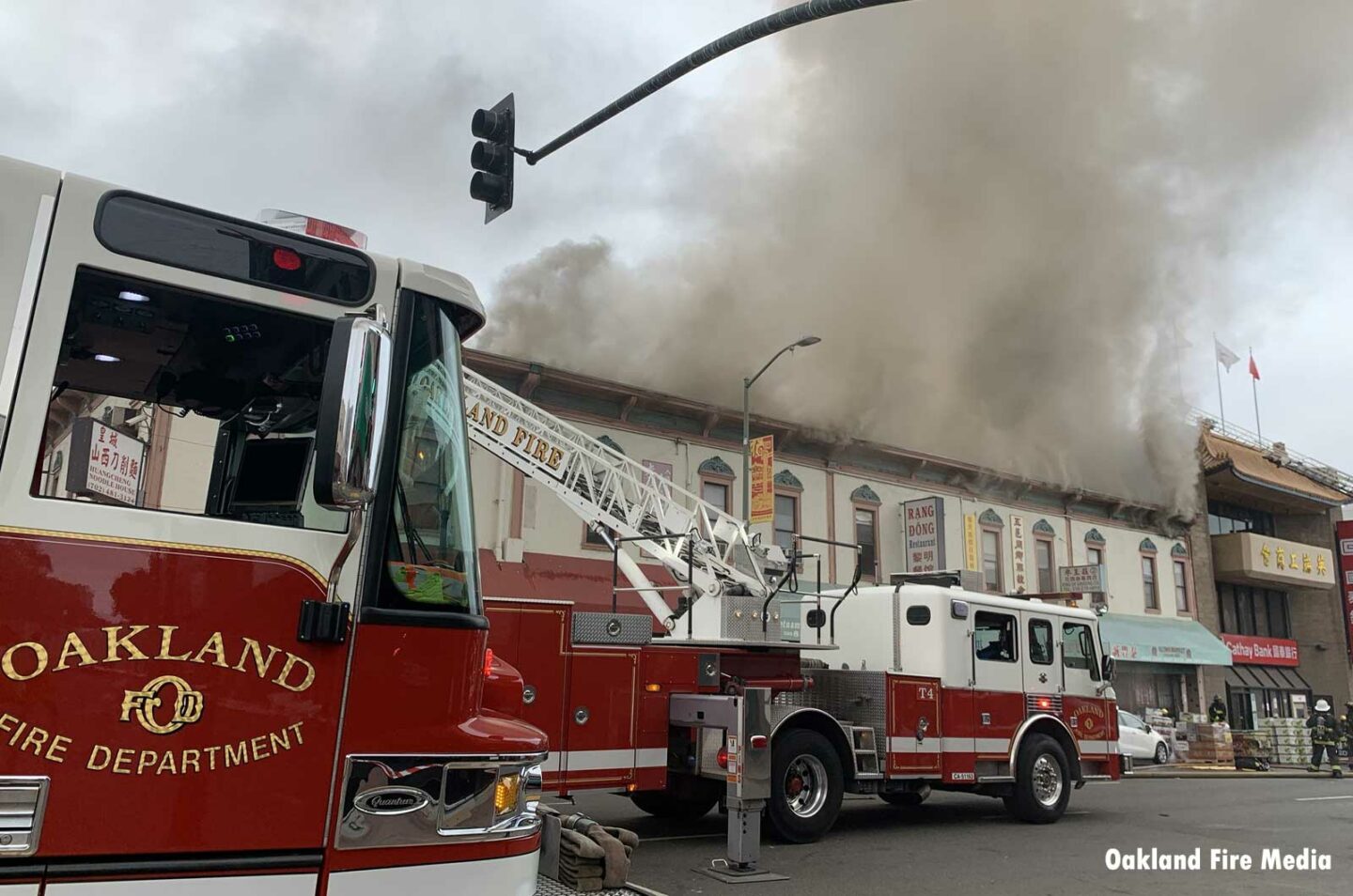 Oakland firefighters respond to five-alarm fire