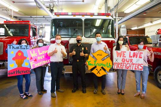 Signs to cheer on firefighters in California