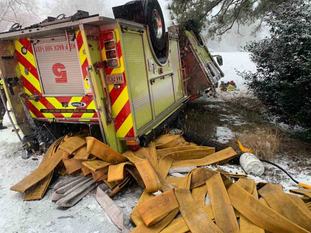 Henrico fire truck overturns en route to call