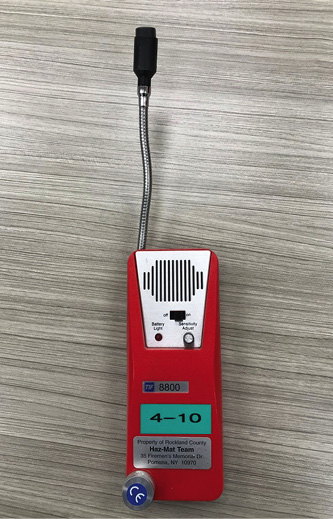 This explosive gas detector uses an MOS and makes ticking sounds to alert you to very low levels of many explosive gases and vapors from flammable liquids.