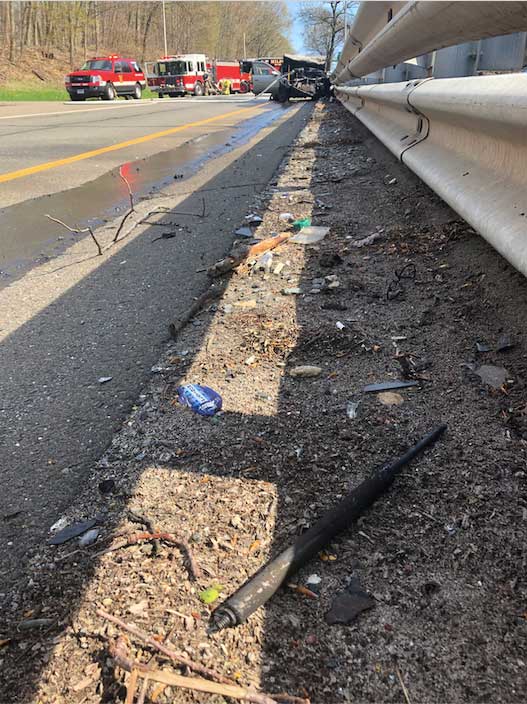 Bumper strut along roadway