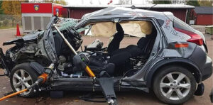 Vehicle extrication