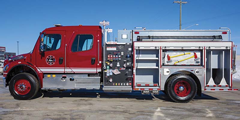 Fort Garry fire truck pumper Yellowknife