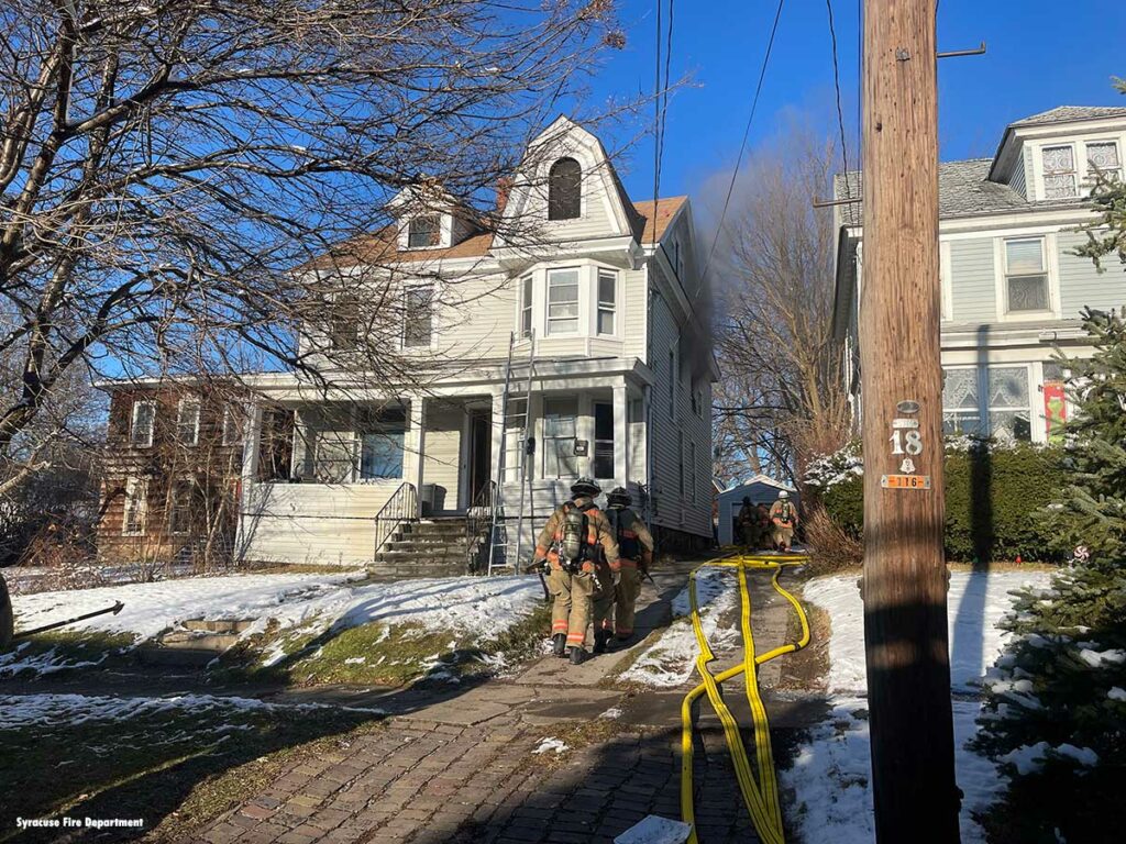 Syracuse NY firefighters respond to kitchen fire