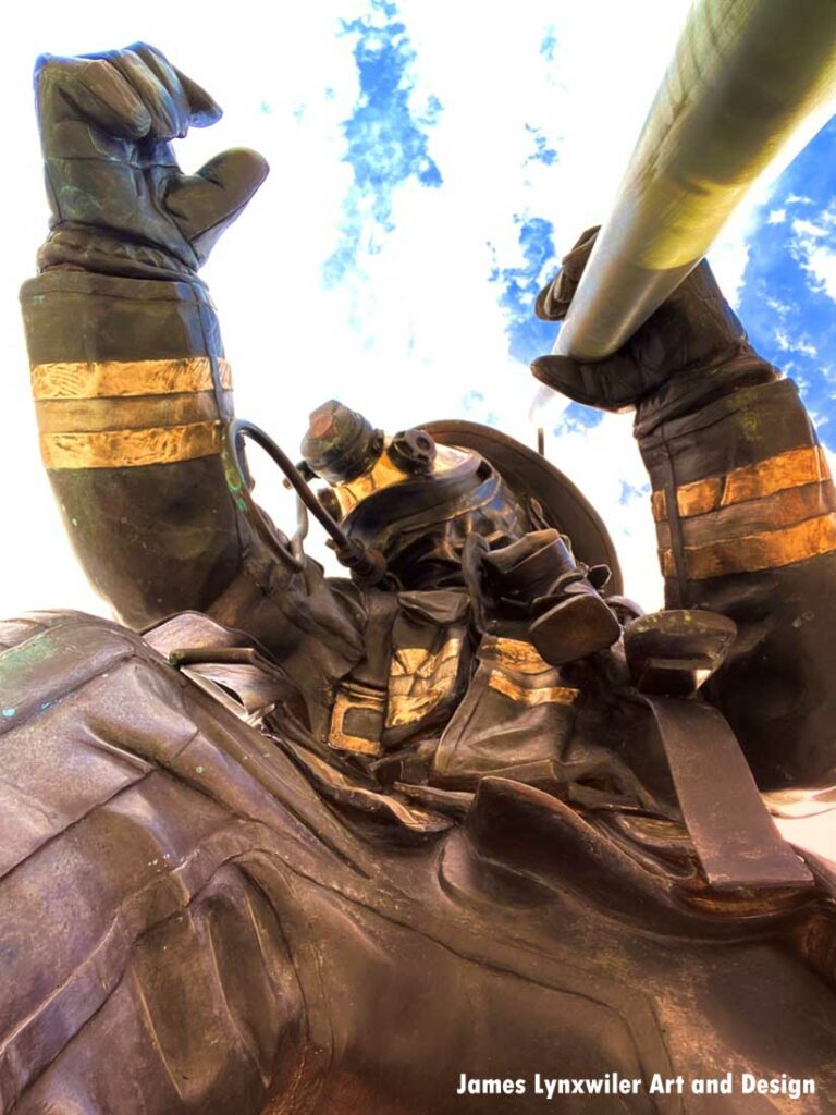 Colorado firefighter statue