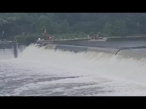 Clifton NJ firefboat goes over waterfall