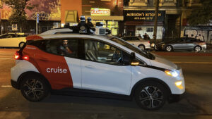 Cruise driverless taxi