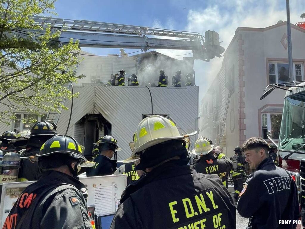 FDNY firefighters injured in Brooklyn fire four-alarm Box 2865