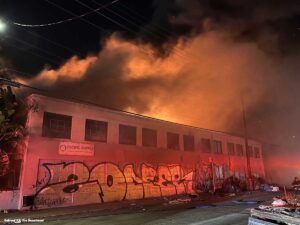 Oakland roofing warehouse fire