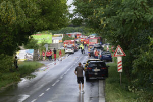 Slovakia bus vs train crash