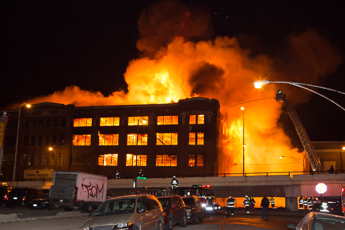 Fire Rekindles at Chicago Warehouse. Photo by Steve Redick (ksc711.smugmug.com)