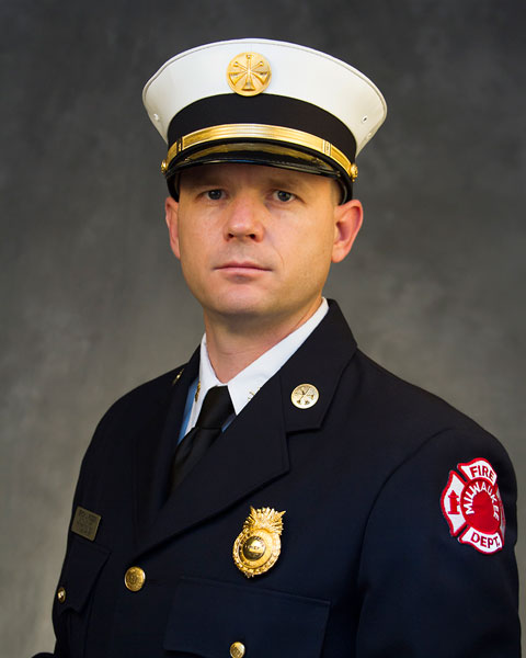 Battalion Chief Erich Roden of the Milwaukee (WI) Fire Department will give the keynote at this year's FDIC Opening Ceremony.