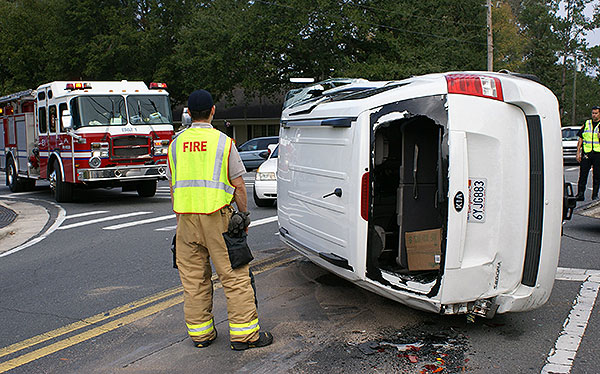 Ocala (FL) Firefighters Respond to Rollover Collision